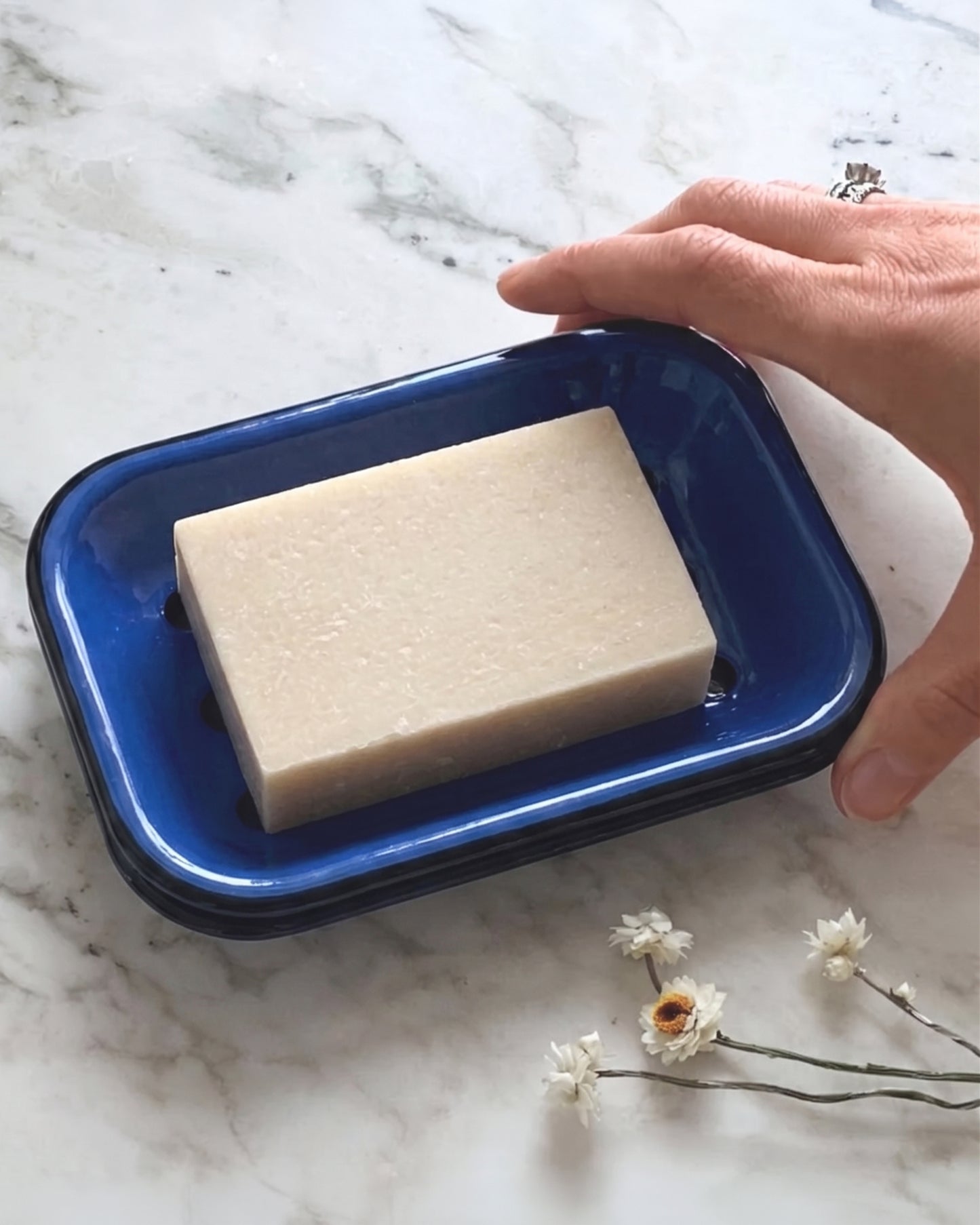 enamel soap dish