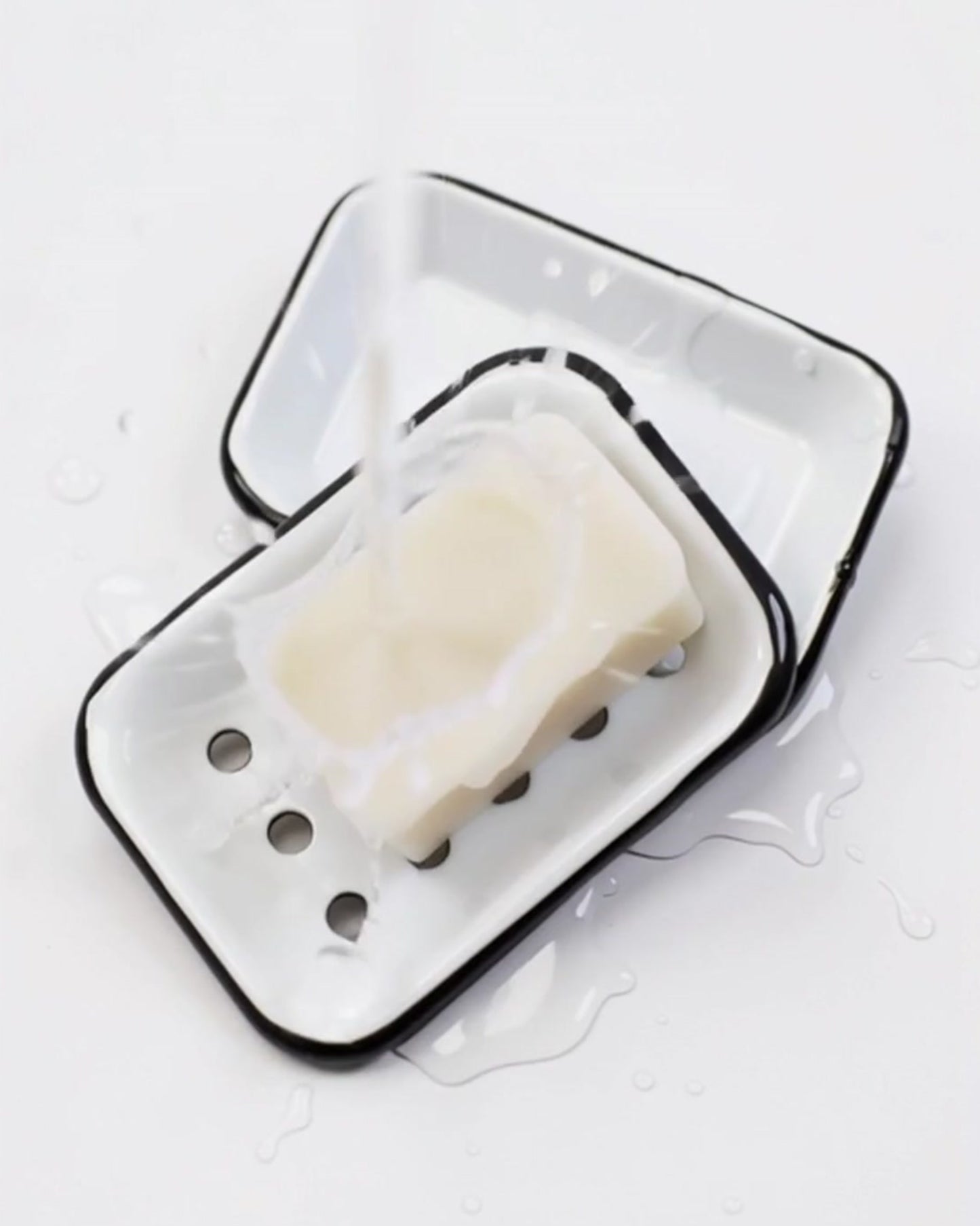enamel soap dish
