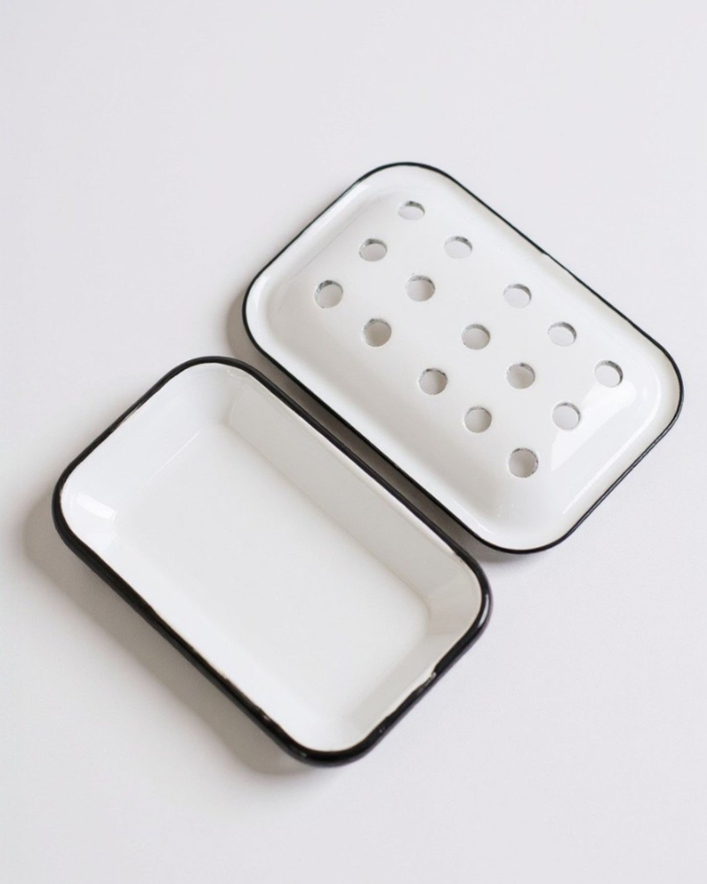 enamel soap dish